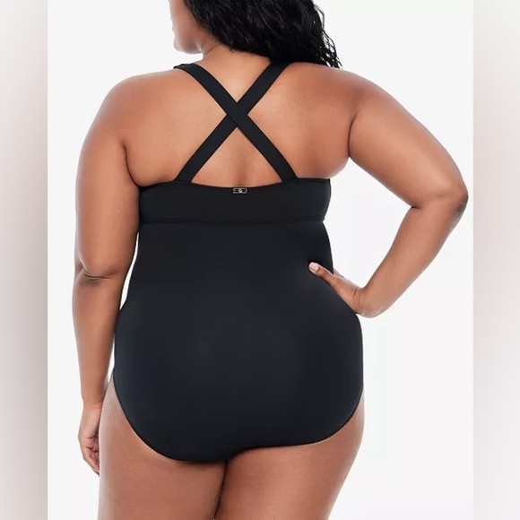 Ralph Lauren Tummy Control Shaping Plunge One-Piece Swimsuit - NEW - Size 16W - Picture 2 of 5